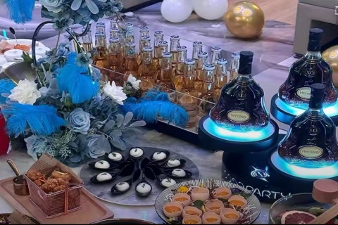 喀什夜场员工招聘,包厢礼仪员期待加入